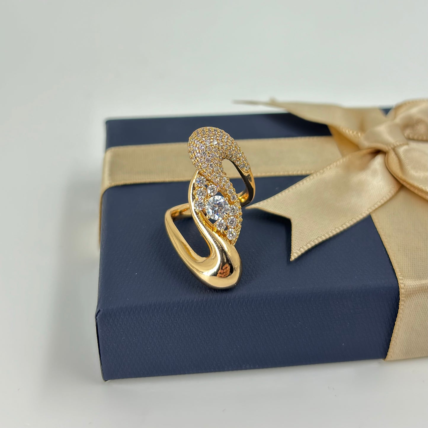 Swan-Inspired Rose Gold Ring