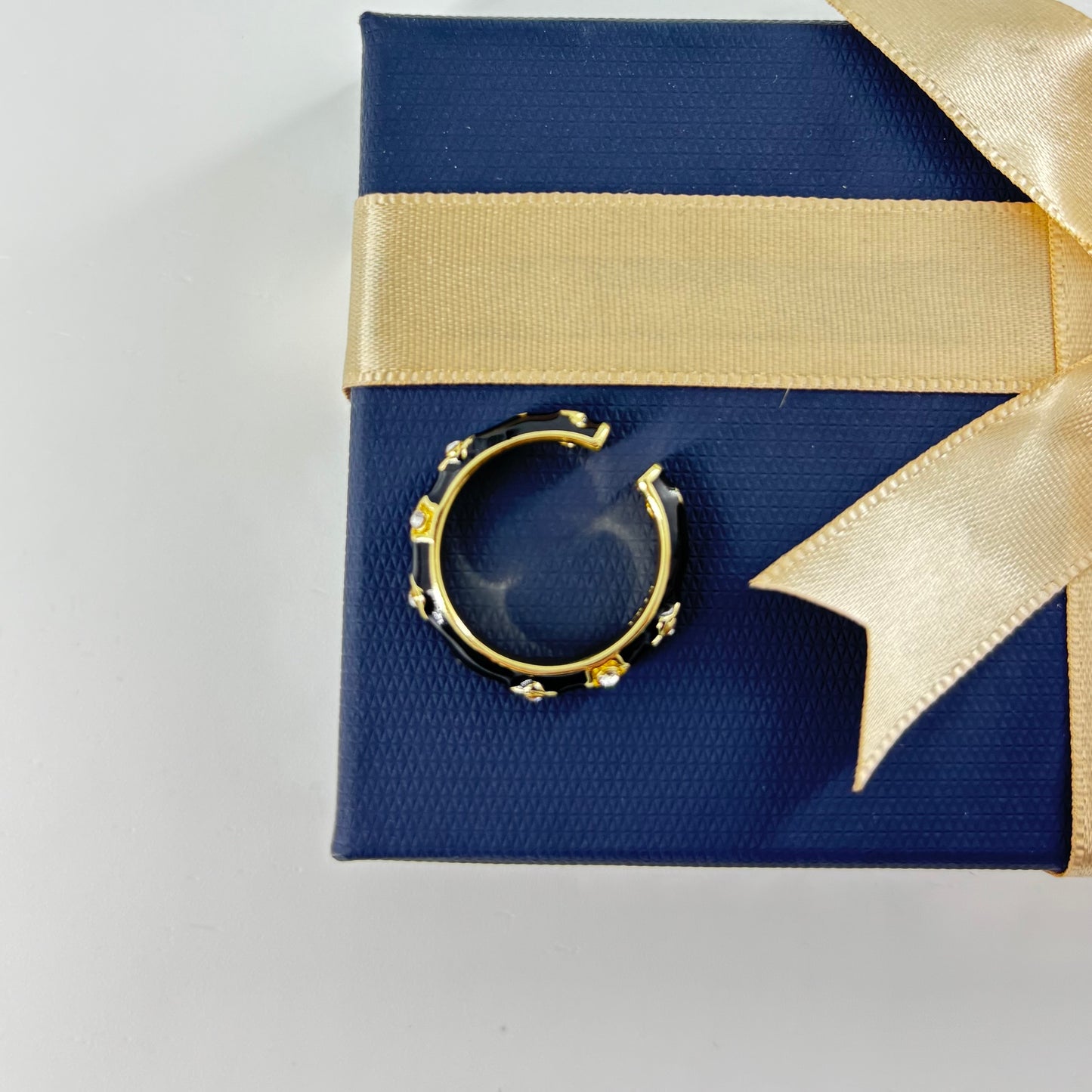 Luxe Midnight Hoop Adjustable Ring