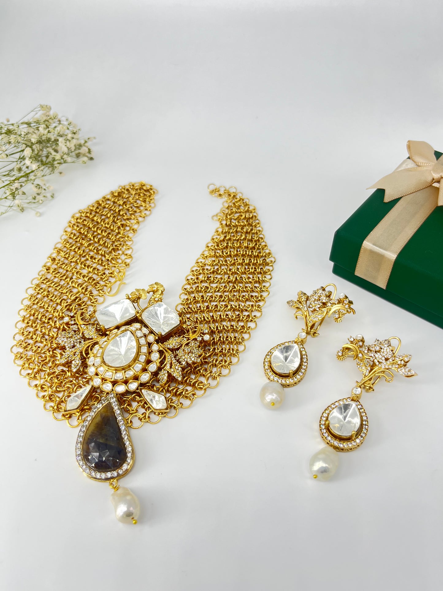 Polki stone statement necklace