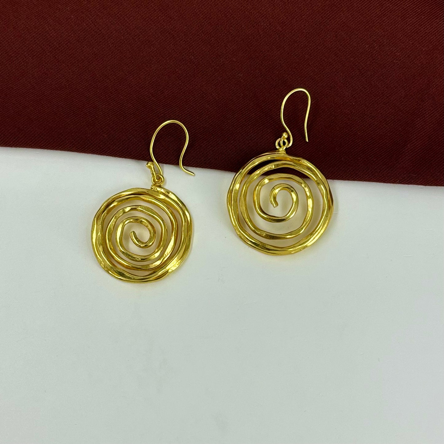 HANDMADE CIRCLE EARRING