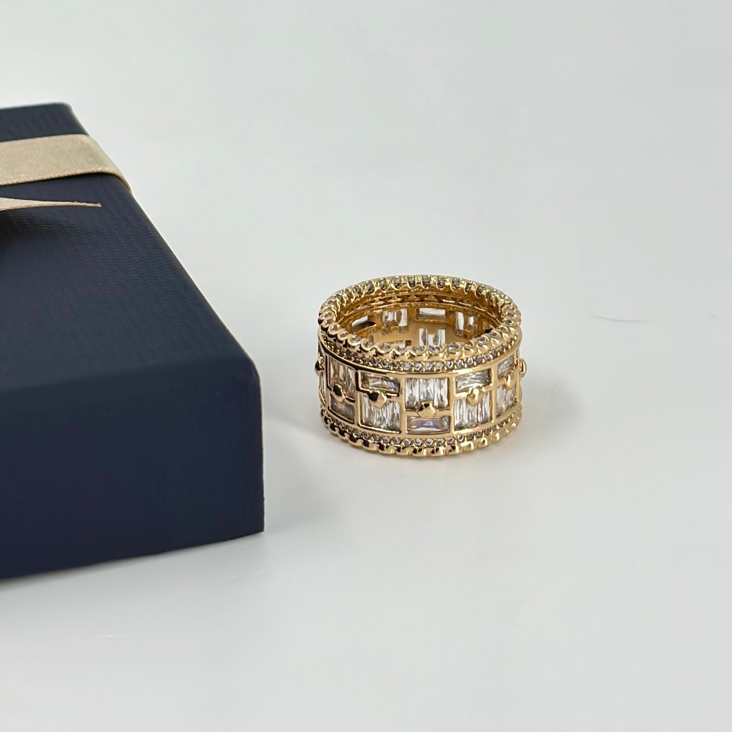 Rose Gold-Plated Geometric Eternity Band Ring