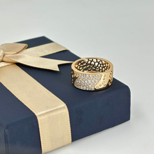 Glam Statement Band Ring