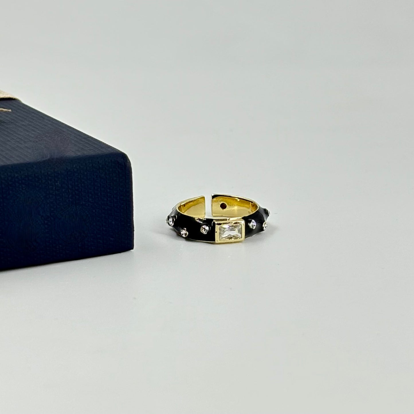 Elegant Black Enamel & Gold-Plated Ring