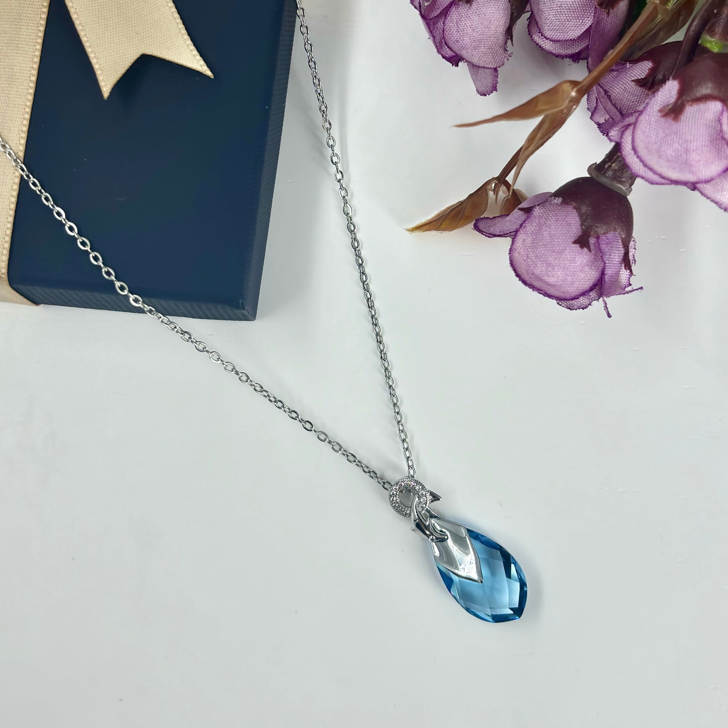 Dolphin-Inspired Blue Crystal Pendant Chain
