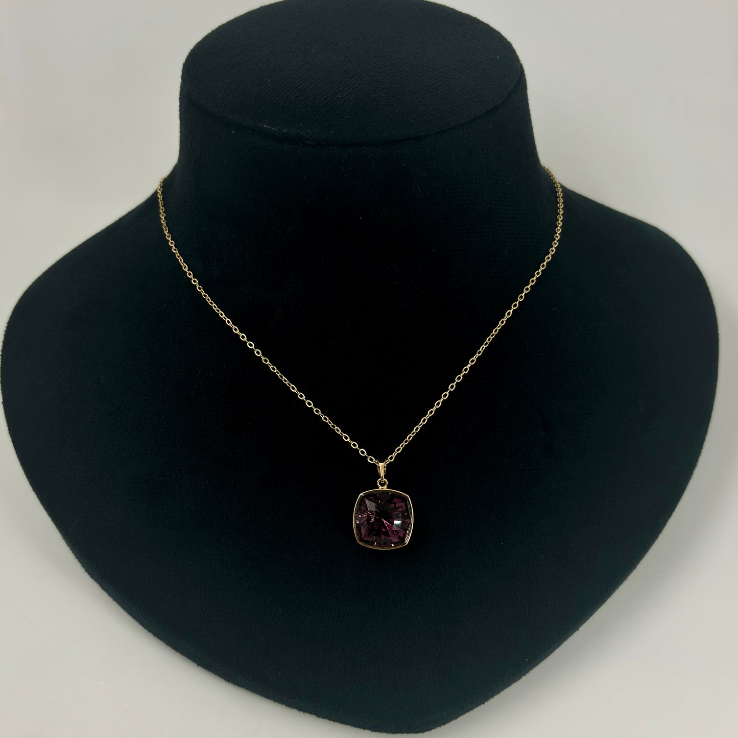 Gold-Plated Cushion-Cut Crystal Pendant Chain