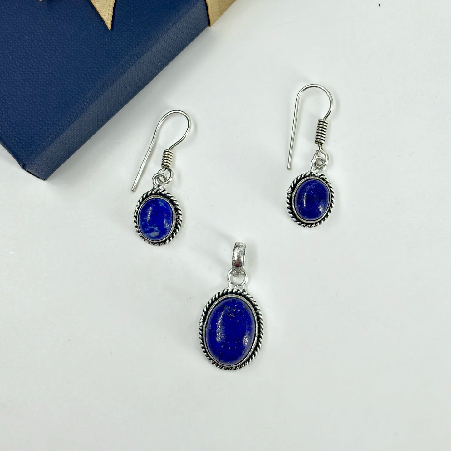 Natural Lapis Lazuli stone pendant & earring set
