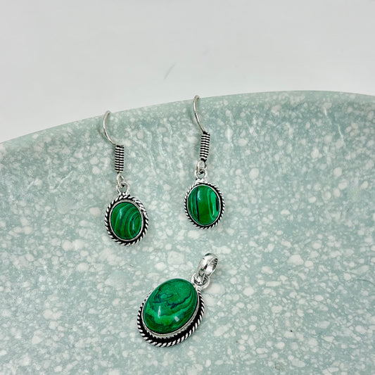 Natural Malachite stone pendant & earring set