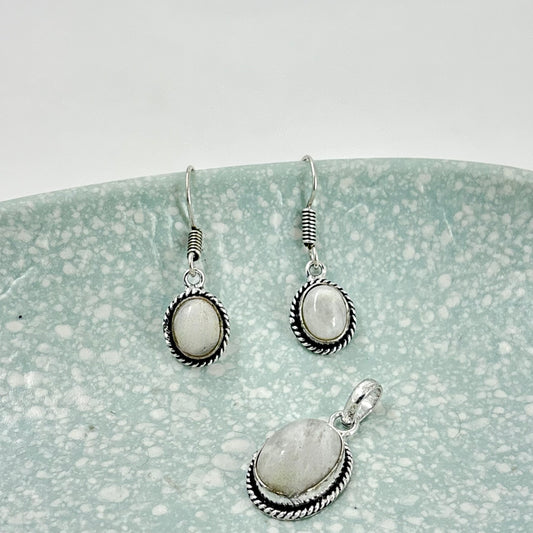 Natural Moonstone pendant & earring set