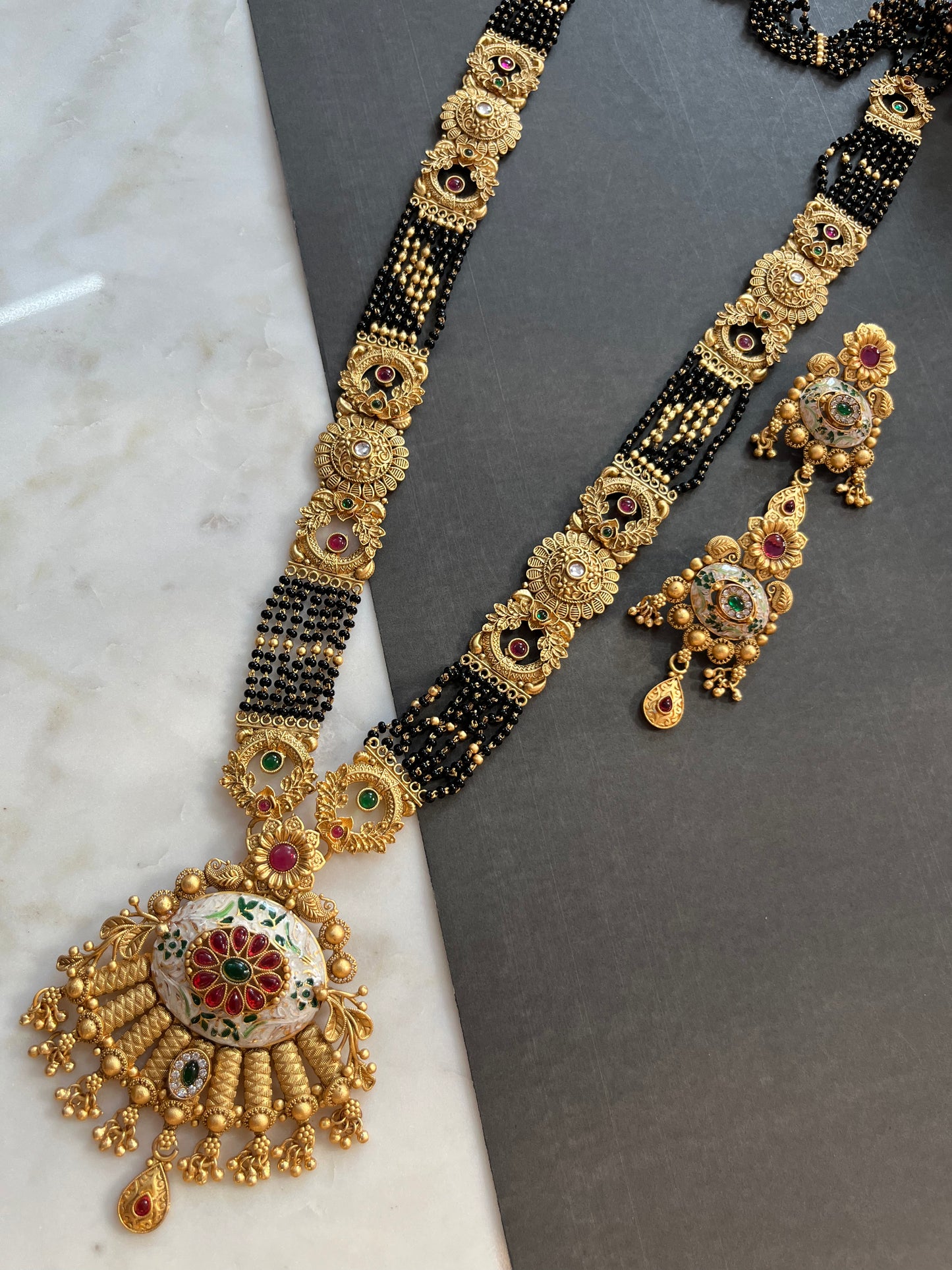 MANGALSUTRA LONG 28 INCH