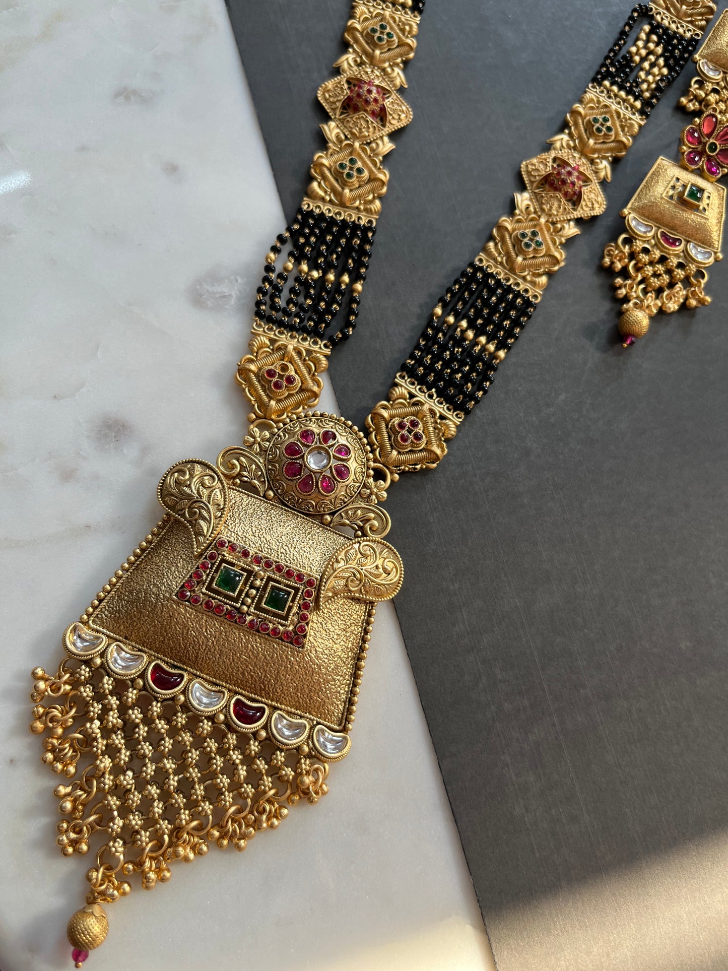 MANGALSUTRA LONG 28 INCH