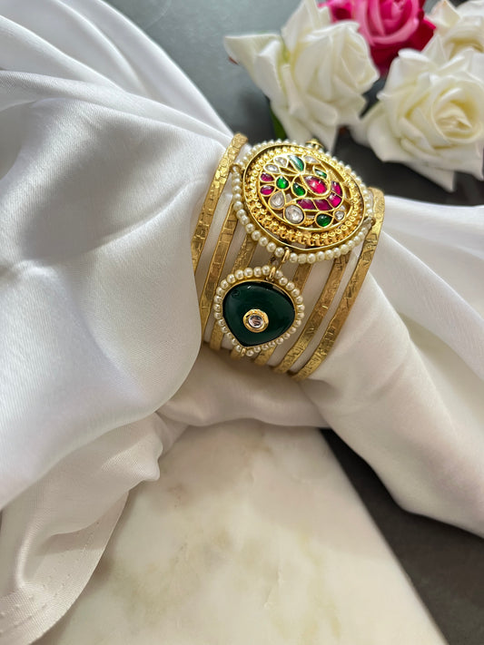 JADAU FUSION BANGLE IN IMITATION STONE