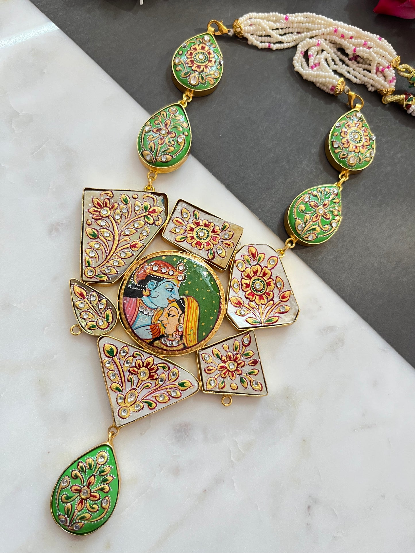 GREEN TANJORE ART NECKLACE