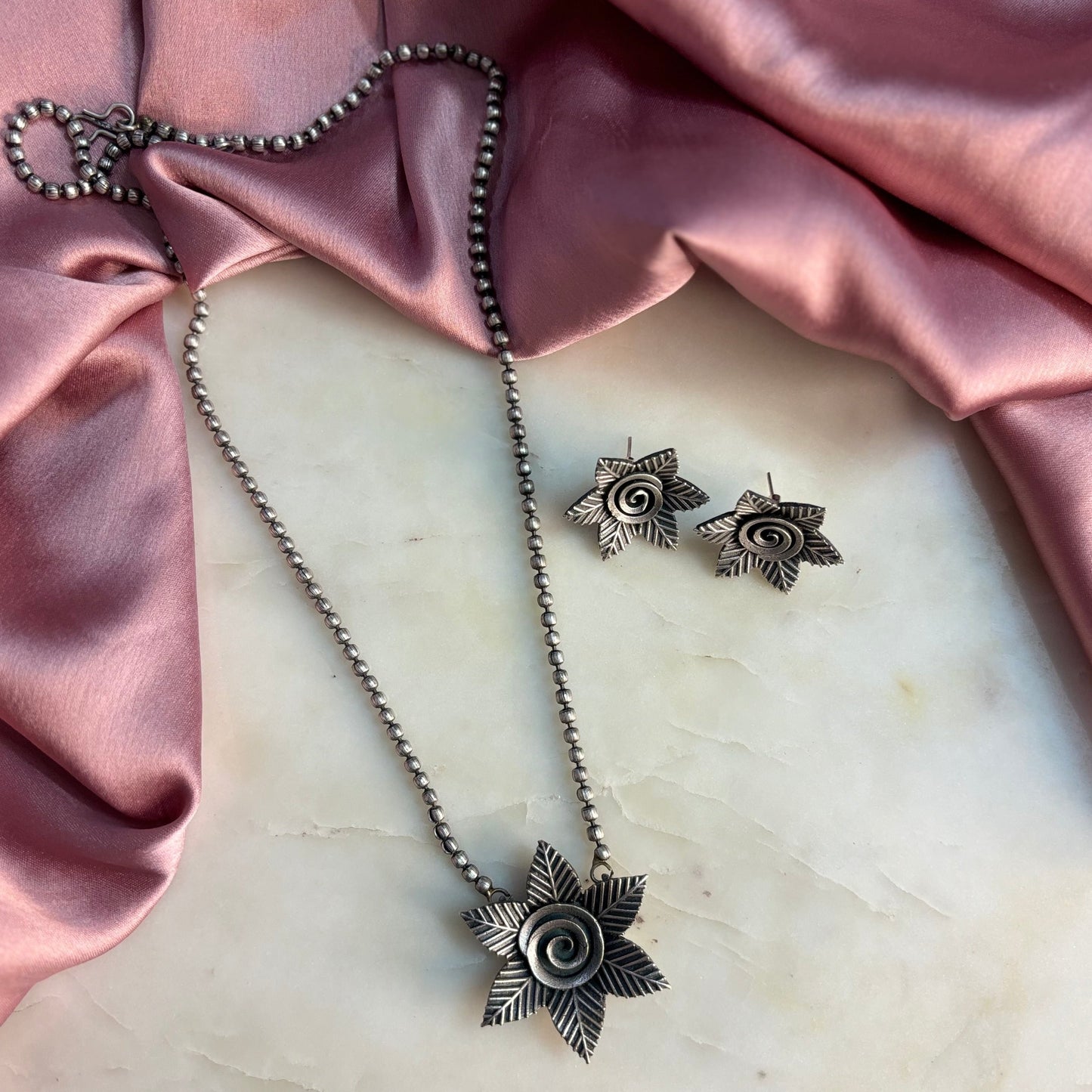 SLA Chain Pendant Set