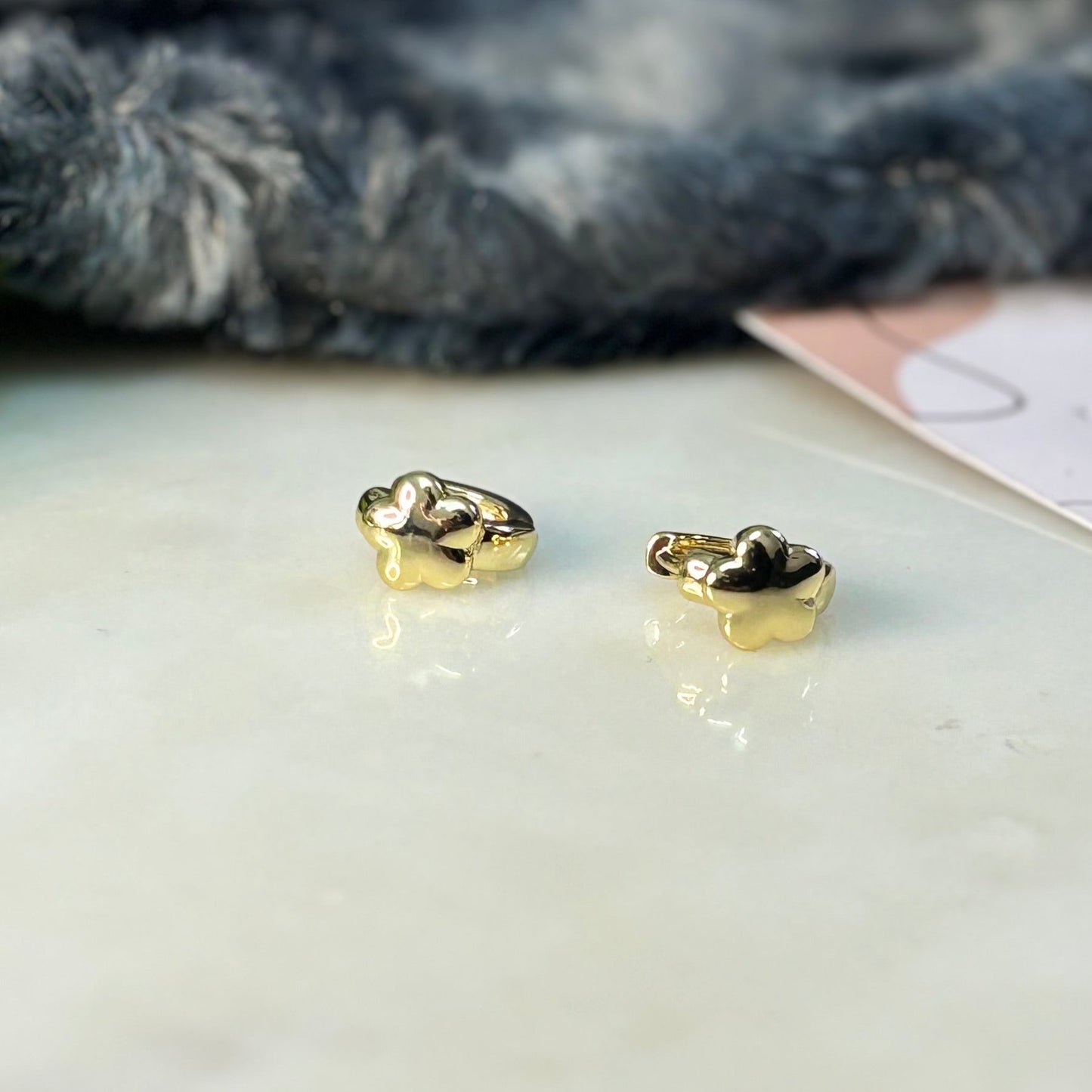 Small Flower Earhoop