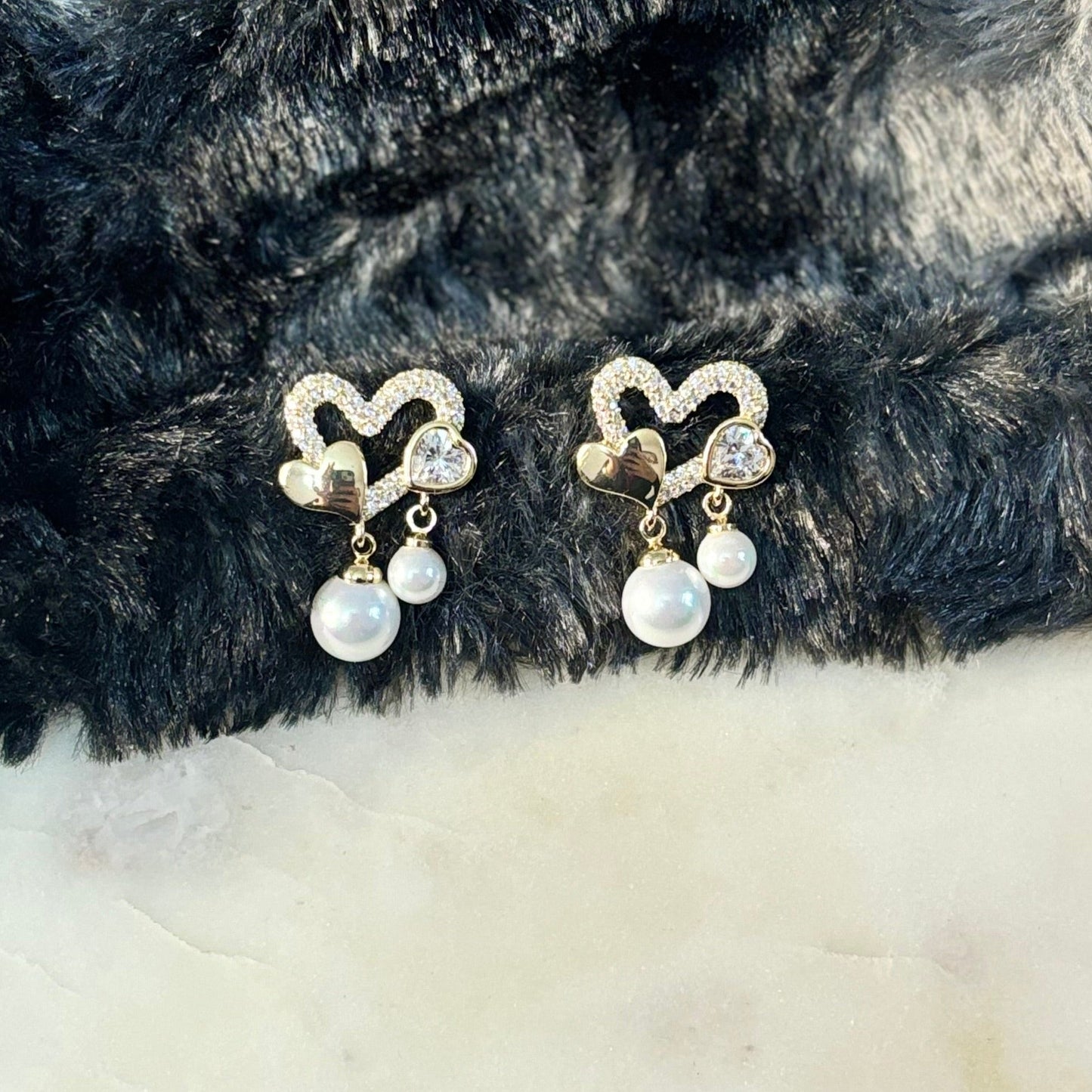 Heart Shaped Pearl Stud