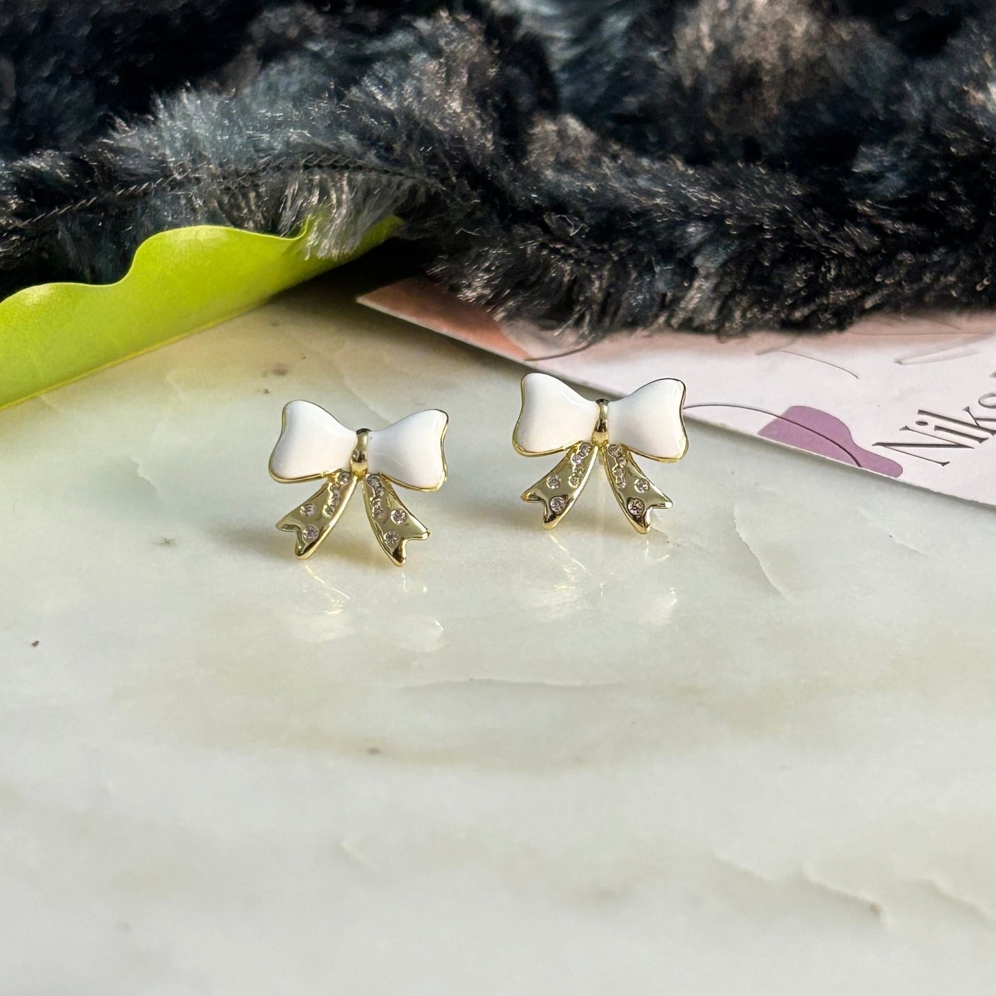 Bow-shaped Ear Stud
