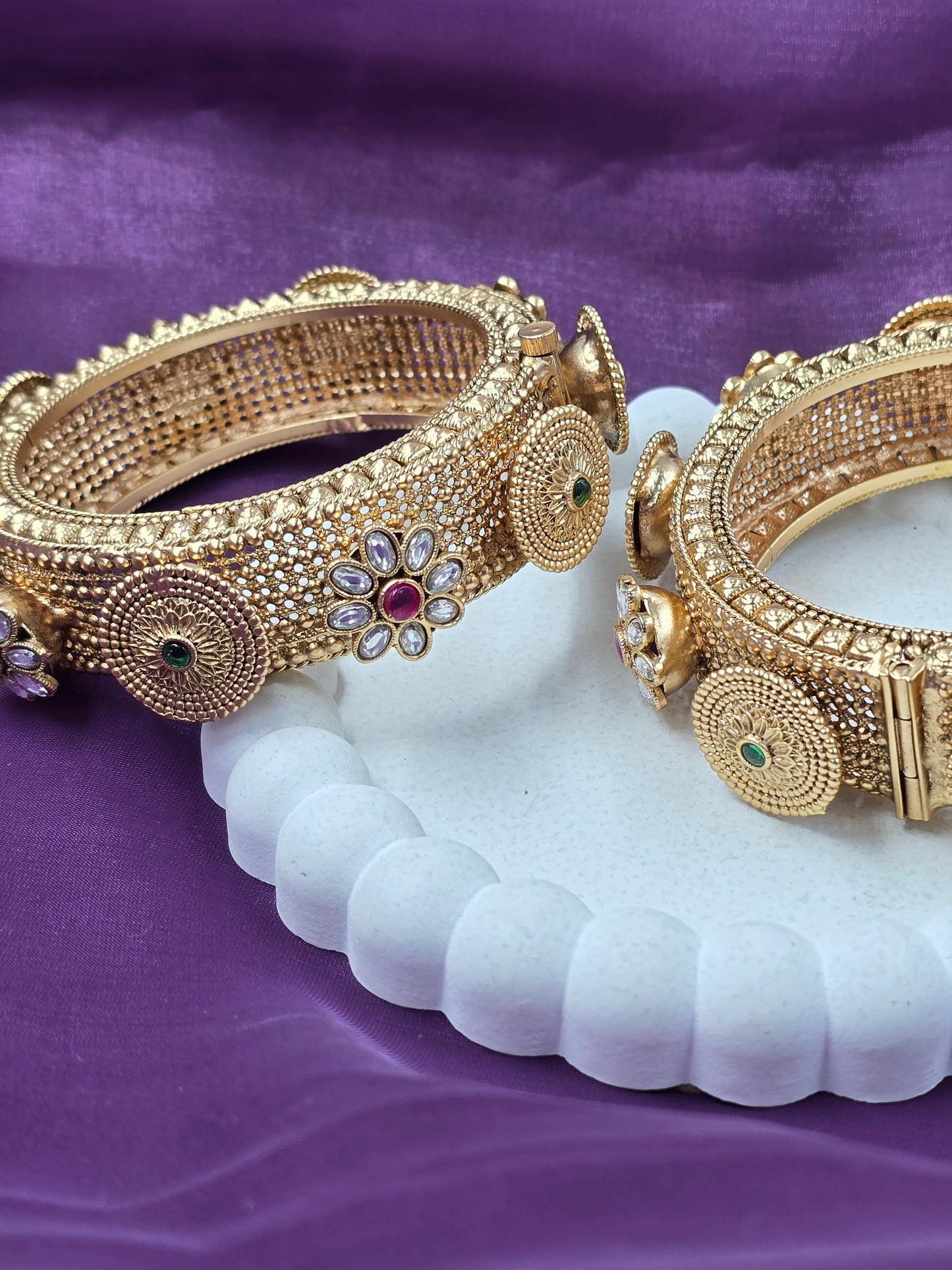 Pacheli Rajwadi Openable Bangle