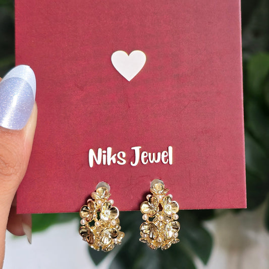 Luxury Floral Pearl Stud Earrings