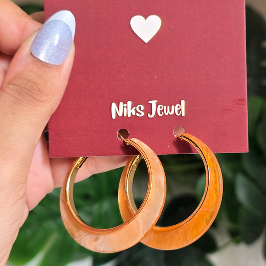 Marbled Resin Hoop Earrings.