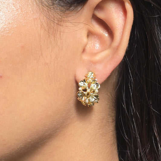 Luxury Floral Pearl Stud Earrings