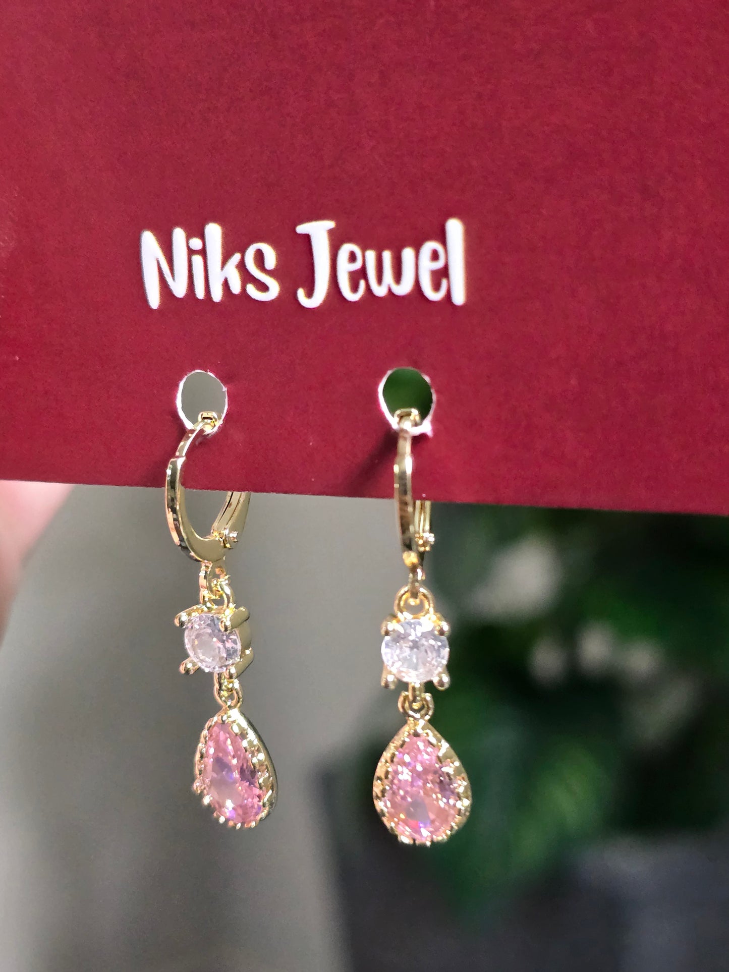 Emerald Green Teardrop Crystal Drop Earrings.