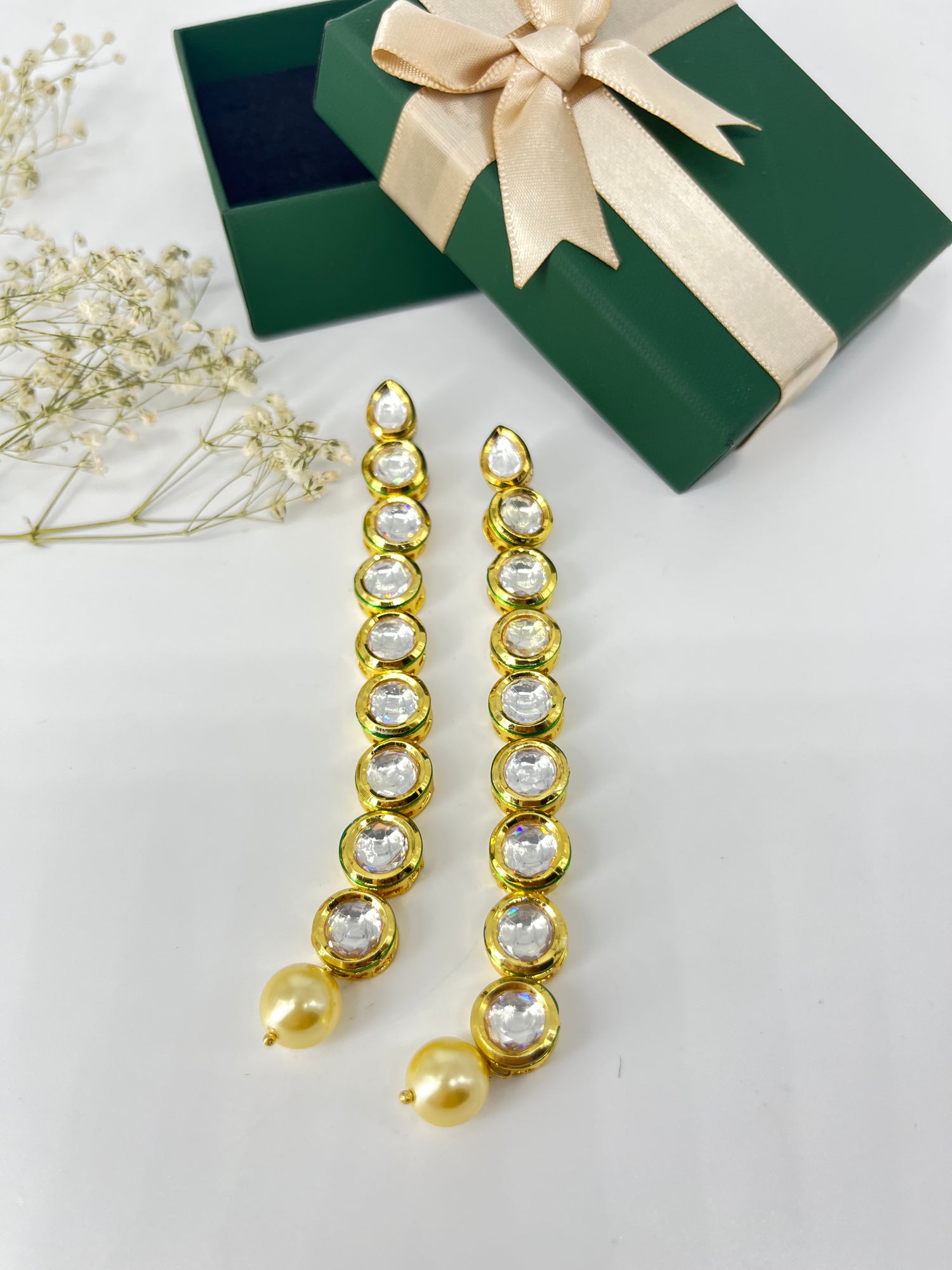 DANGLERS