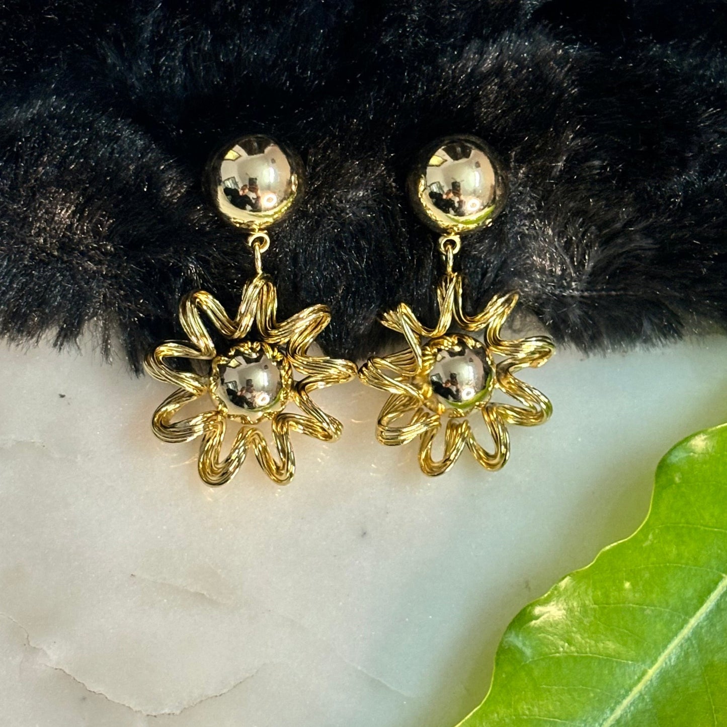 Flower Shape Western Earring
