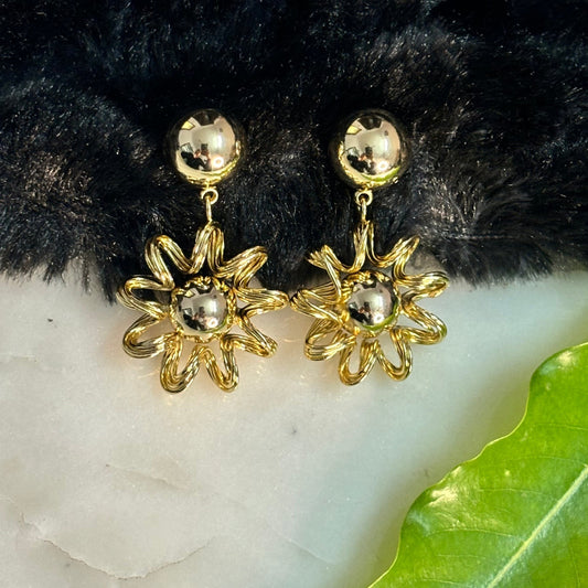 Flower Shape Western Earring